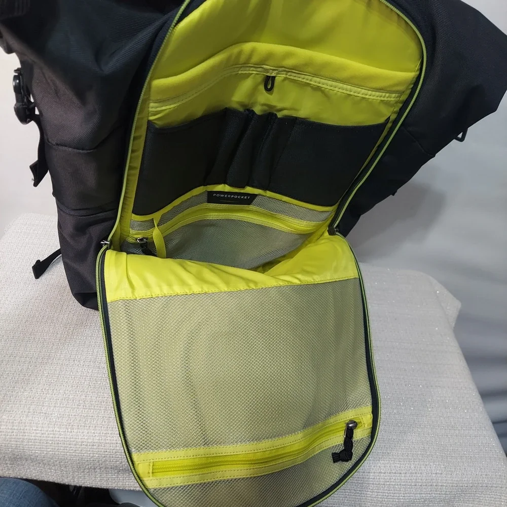 Thule Subterra 34L Roll Top Travel Backpack‎ Black TSTB334